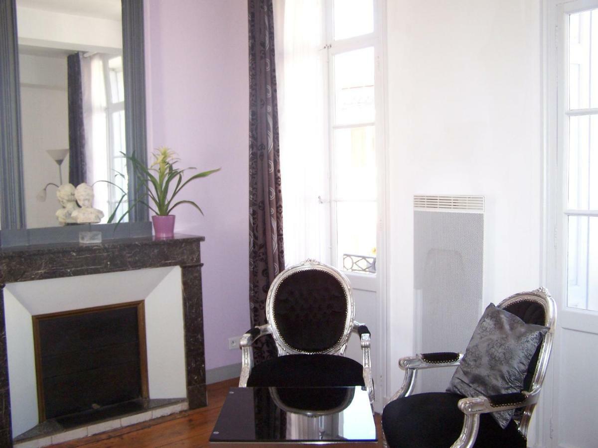 Couette-café Maison 225